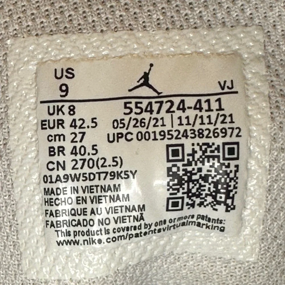 Air Jordan 1 Mid Obsidian White Navy Blue Mens Sneakers 554724-411 Size 9